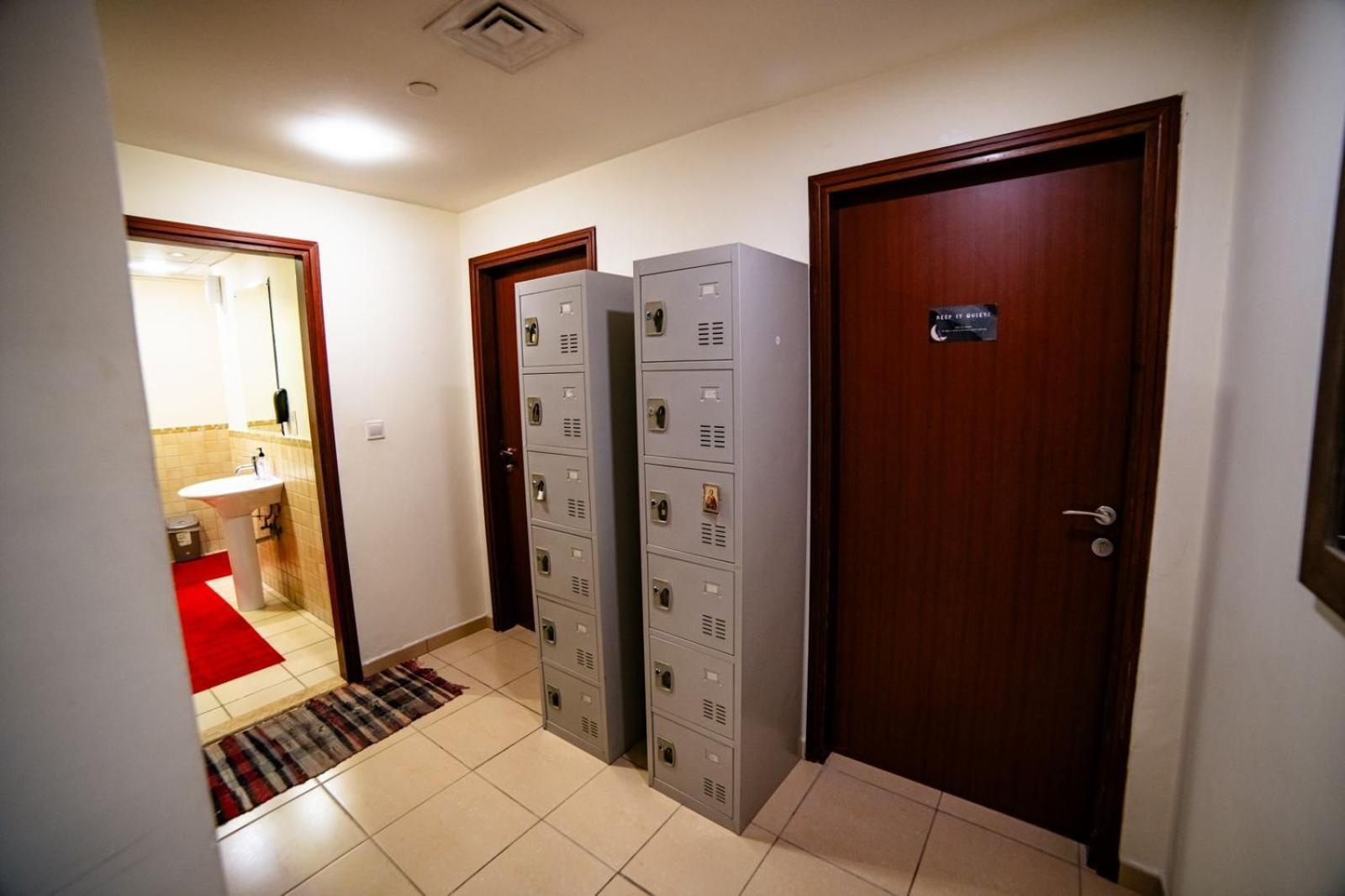 Lunar Hostel - Jbr Ντουμπάι Εξωτερικό φωτογραφία